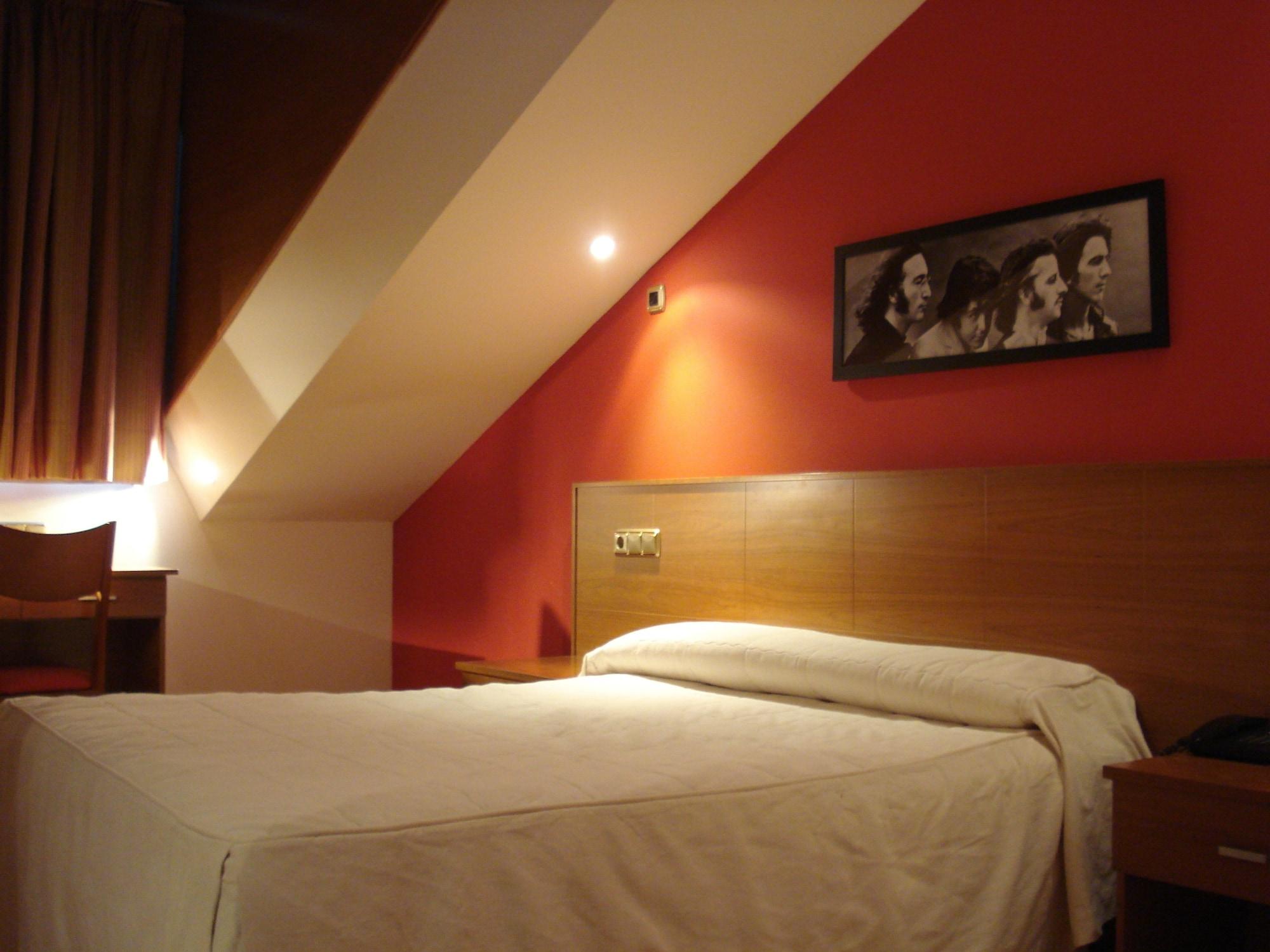Hotel El Castillo Ponferrada Exteriör bild
